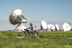 083_EJO_3686