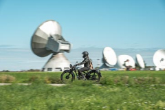 084_EJO_3697